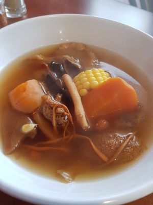 Monkey head mushroom soup at Ngoh Herbal Soup 娥妈养生药材素汤 in Central Singapore