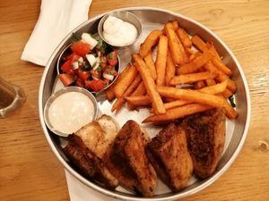  at Hativonit J17 in Tel Aviv