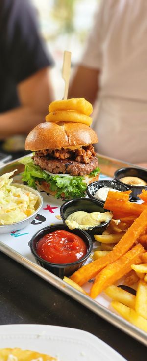  at Hativonit J17 in Tel Aviv