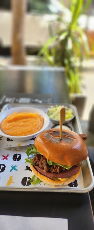  at Hativonit J17 in Tel Aviv