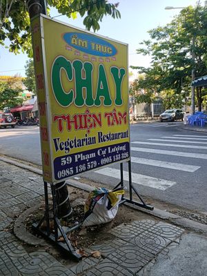 Sign at the front at Thien Tam - Passionate Heart Vegetarian in Da Nang