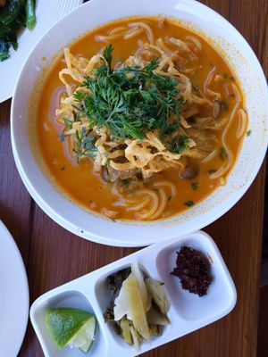 Khao Soi at Si Trang in Chiang Rai