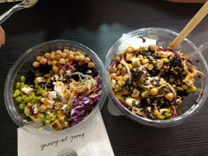 Sawx bawl with black rice at Poke Scuse in Jesolo