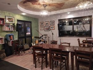 Inside at Il Varieté in Sorisole