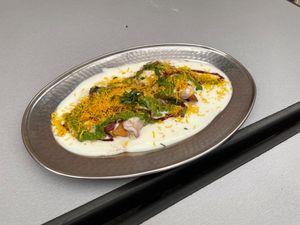 Samosa chaat at Aahaar Indian Cuisine in Antwerpen