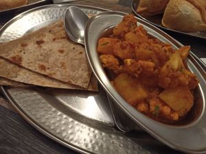 Aloo gobi at Aahaar Indian Cuisine in Antwerpen