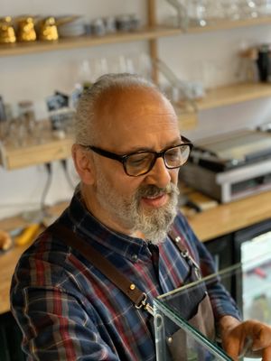 Owner and coffee roster  at ChiCoffee Rösterei in Wuppertal