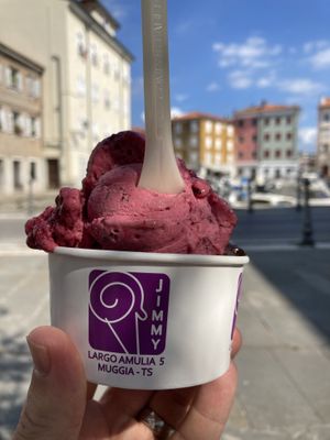   at Gelateria Jimmy in Muggia