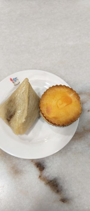 Spicy shrimp dumpling and mushrooms pie at Metta Cafe in East Singapore