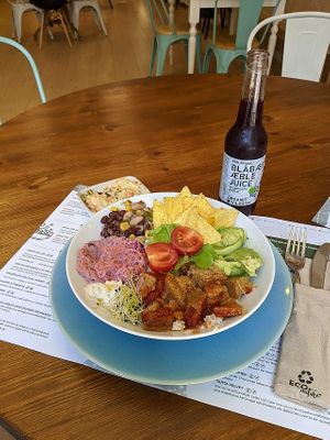 budda bowl at Flow Food in Gijon