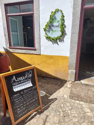  at Avocado in Obidos