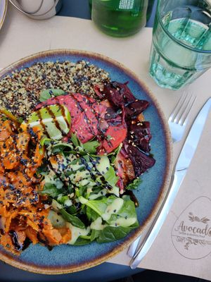  at Avocado in Obidos