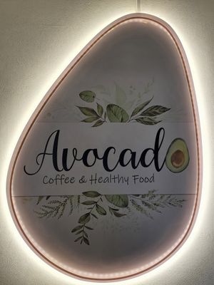  at Avocado in Obidos