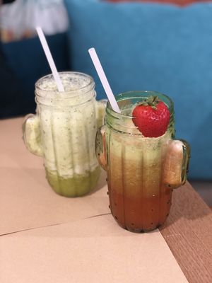 Zumos naturales at Avocado in Obidos