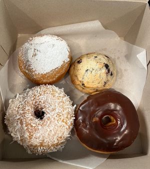   at Missy's Cupcakes in Ventura