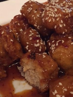 Marco Polo in Salem, OR: General Tso's 'Chicken' at Marco Polo Global Restaurant in Salem