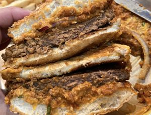 Chili cheeze burger   at Craft Roots  in Morgan Hill