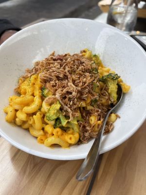 Cheesy Mac n cheez   at Craft Roots  in Morgan Hill