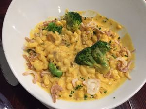Cheezy Mac and Broccoli at Craft Roots  in Morgan Hill