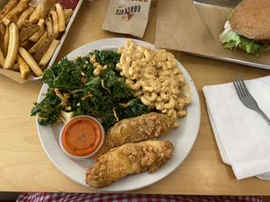 Maya Angelous Plate  at SweetArt in St Louis