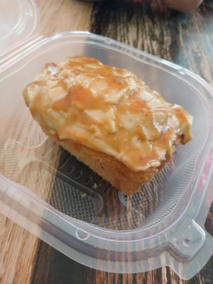 Caramel Pound Cake 🤤 at SweetArt in St Louis