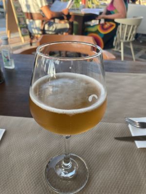 Vegan Grieks bier at Let's Vegan in Crete