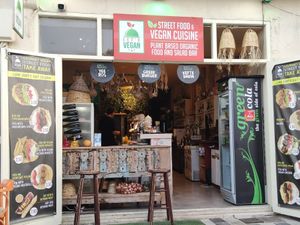 Entrance at Let's Vegan in Crete