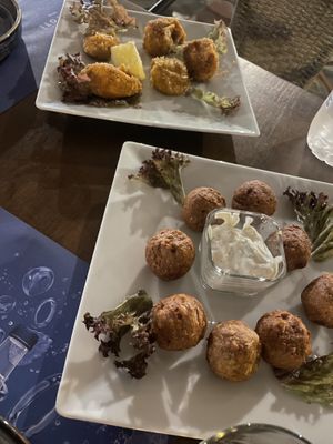 Meatballs with tzatziki (mozzarella balls in the background)  at Let's Vegan in Crete