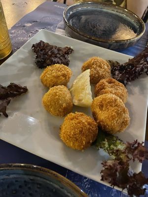 Vegan mozzarella balls  at Let's Vegan in Crete