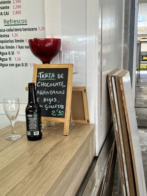   at Las Niñas Veganas in Cadiz