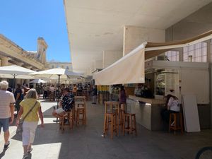  at Las Niñas Veganas in Cadiz