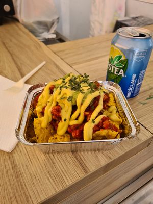 Nachos at Las Niñas Veganas in Cadiz