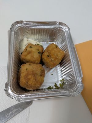 Cheese croquettes at Las Niñas Veganas in Cadiz