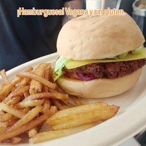  at Las Niñas Veganas in Cadiz