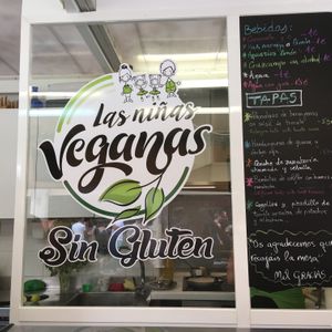 Logo at Las Niñas Veganas in Cadiz