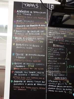 Carta y precios at Las Niñas Veganas in Cadiz