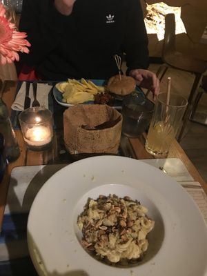 Orecchiette And vegan burger   at Munz Munz in Monopoli