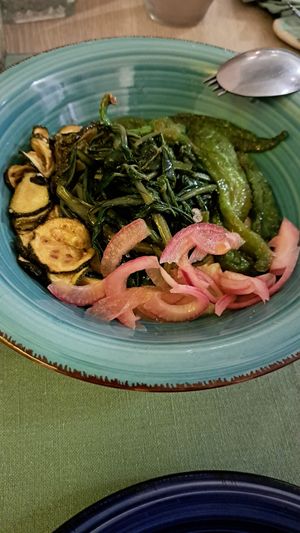 Fave e cicoria at Munz Munz in Monopoli