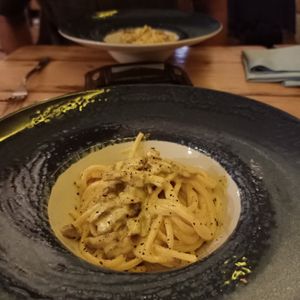 La loro carbonara :-) at Munz Munz in Monopoli