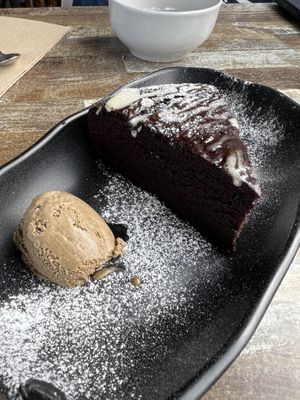 Chocolate dessertt  at Izakaya Midori in Reedy Creek