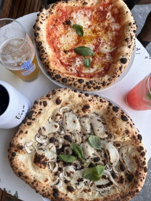 NEAPOLIPURA im Pura Studio  at Pura Studio in Breitbrunn Am Chiemsee