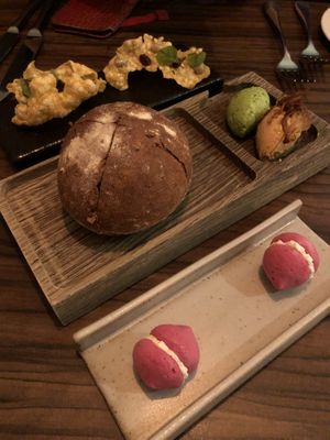 Complementary bred and butter. Note the reddish Marengos at The Oxford Kitchen in Oxford