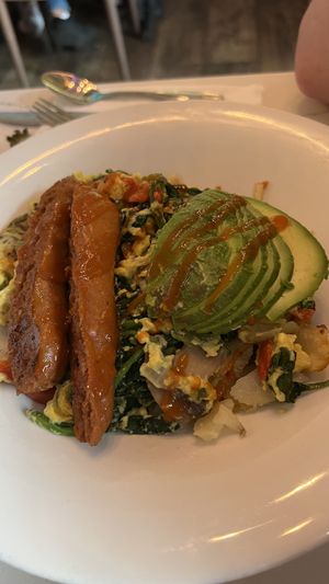 Vegan Spicy Bowl  at The Broken Yolk Cafe in San Diego