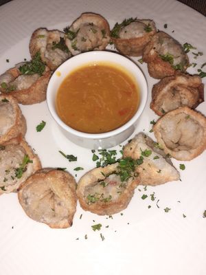 Mango dip with fried Asian dumplings at Pierogarnia Mandu Centrum in Gdansk