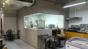 Open kitchen at Afters Espresso Desserts in Quezon City