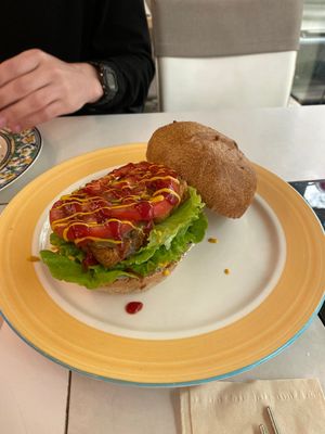 Tofu burger at Loving Hut - Heping Branch in Taipei