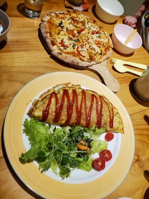 Omelette rice at Loving Hut - Heping Branch in Taipei