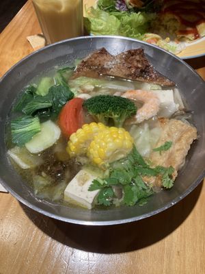Taiwanese scallion soup  at Loving Hut - Heping Branch in Taipei