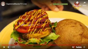 Vegan is love at Loving Hut - Heping Branch in Taipei