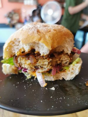 Burger at PEACH in Newport